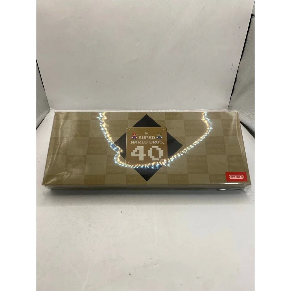 Super Mario Bros 40th Anniversary Exclusive Promotional Pin Set New SEALED